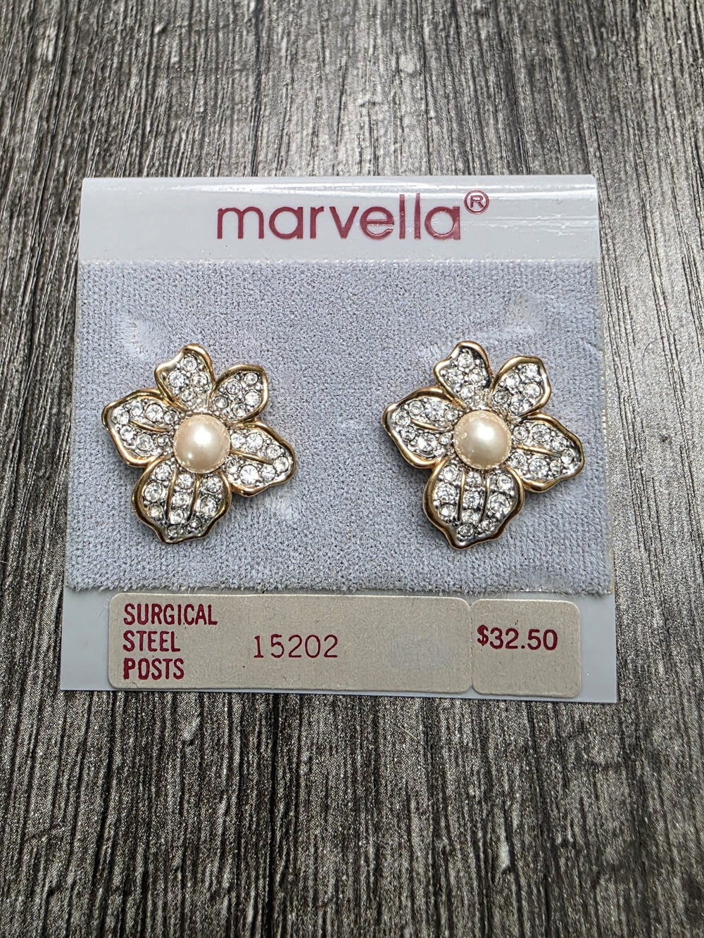 Vintage Flower Pearl & Crystal Stud Earrings - Gold Tone